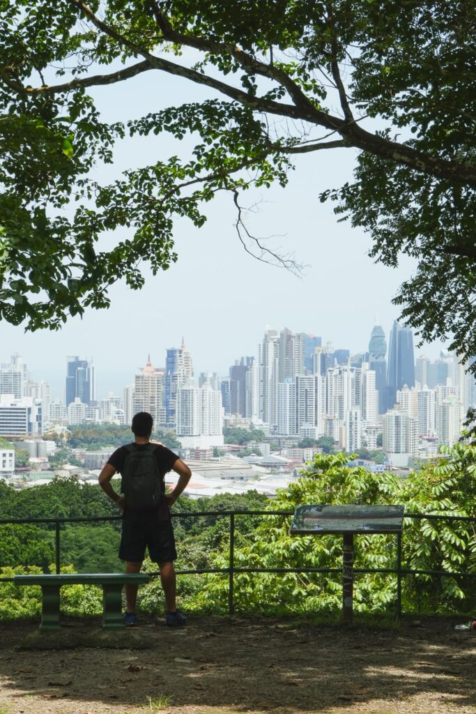 Man looking at Panama City Skyline at Metropolitan Park