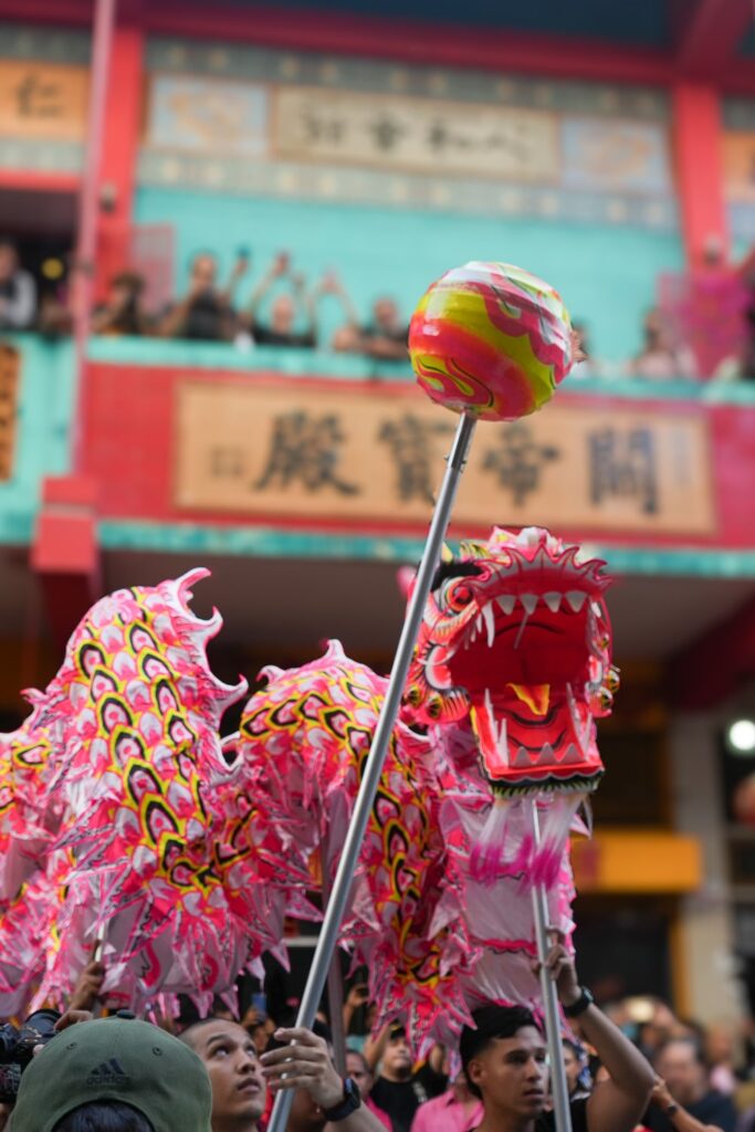 watching chinese new year celebration is the best cultural thing to do in panama city